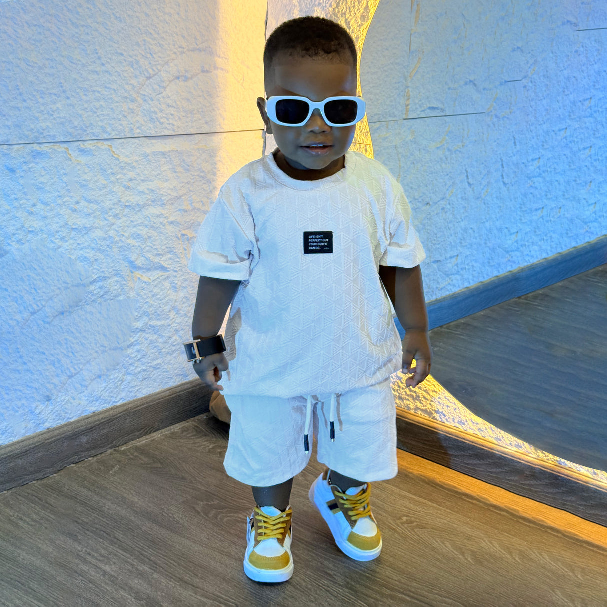 Total look leonel (conjunto) niño