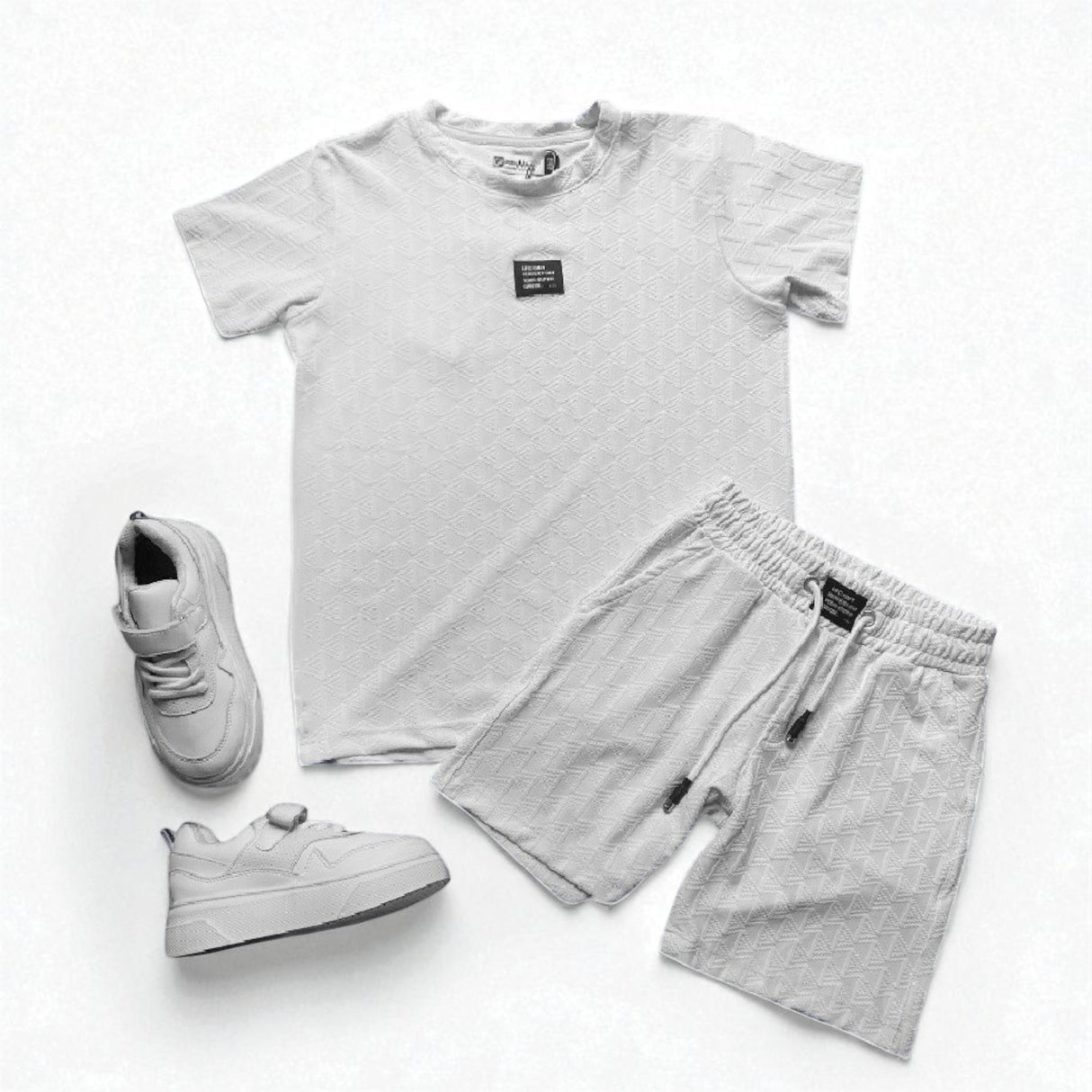 Total look leonel (conjunto) niño