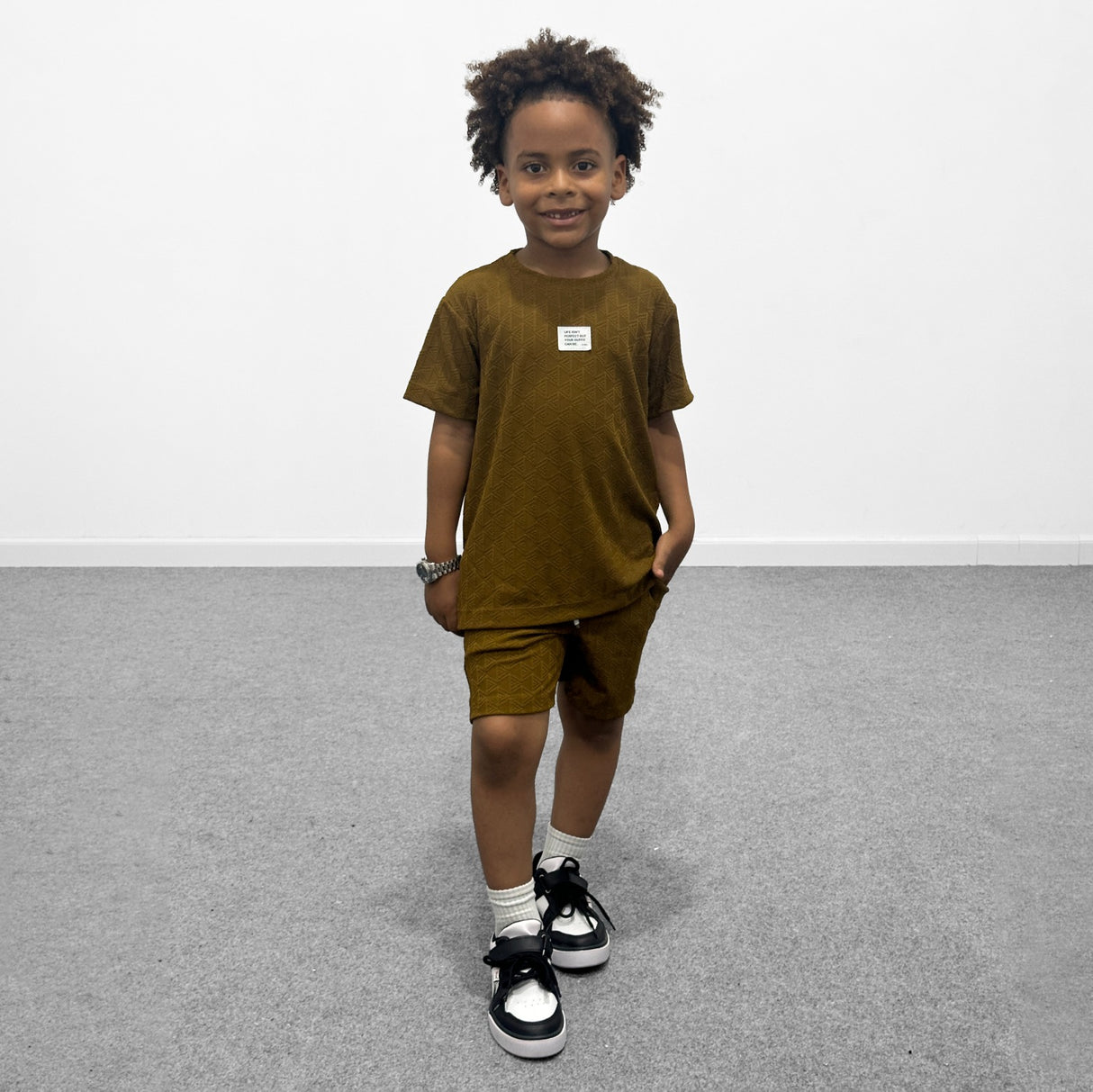 Total look leonel (conjunto) niño