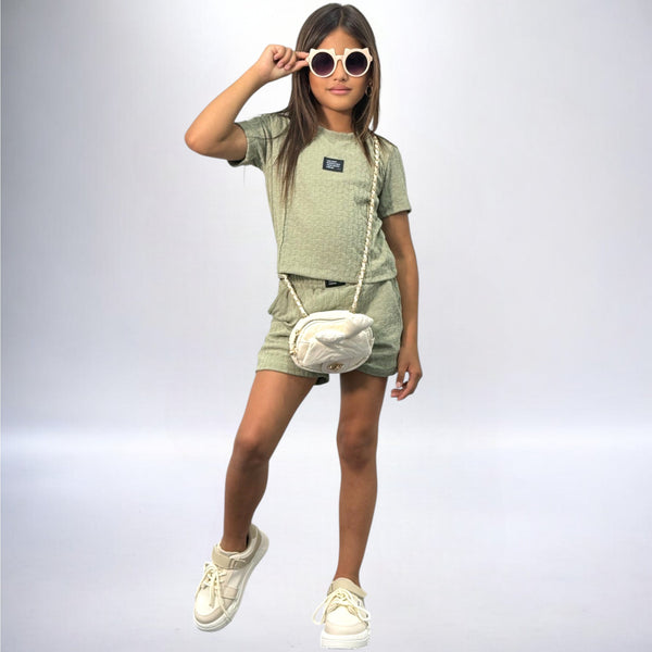 Total look Pelikan niña