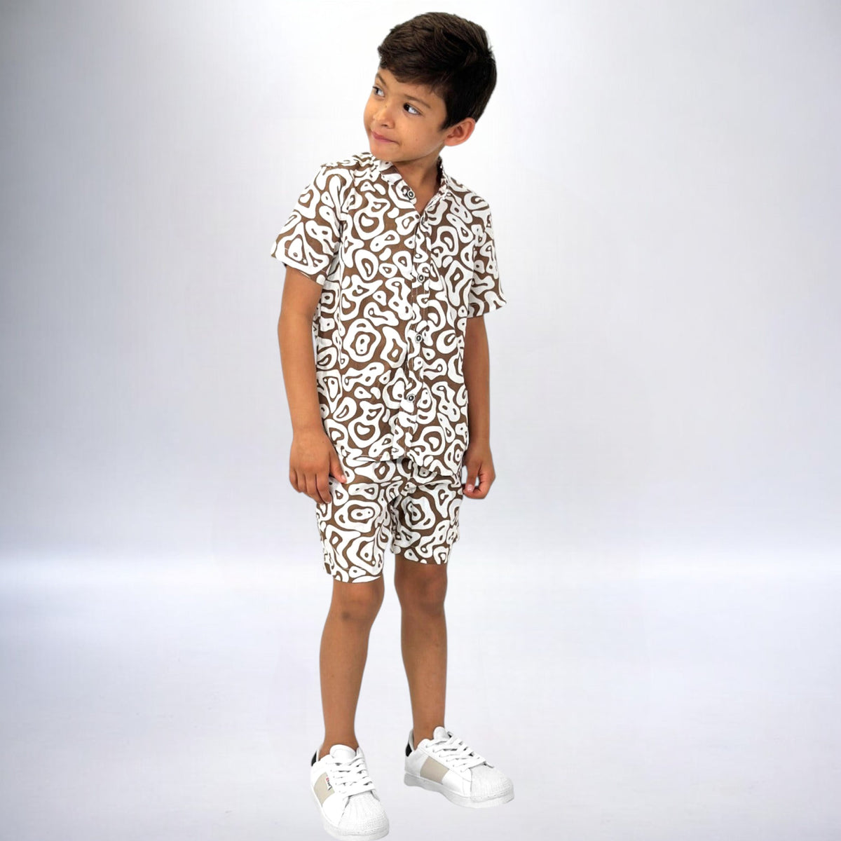Total look HANNA niño
