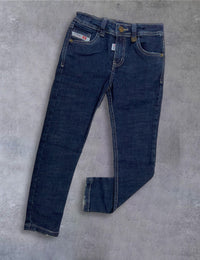 Jeans clásico  CYRUS para niño