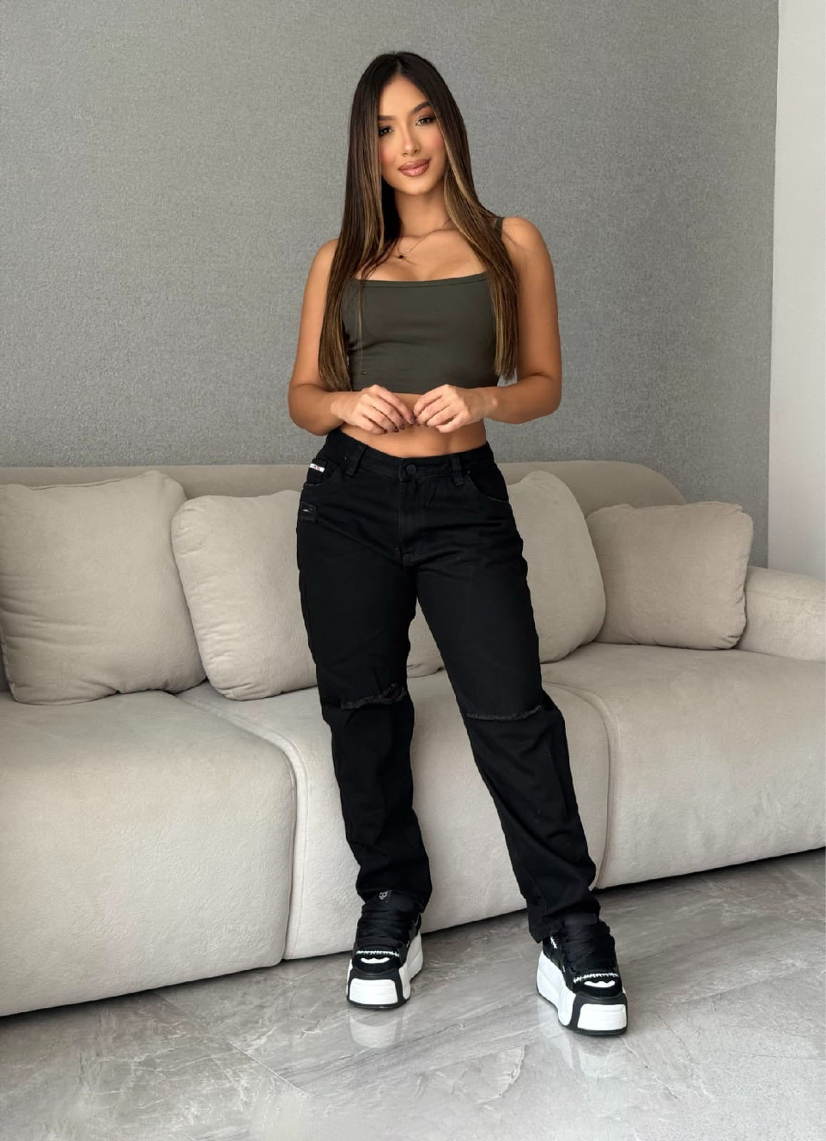 Jean Mora dama