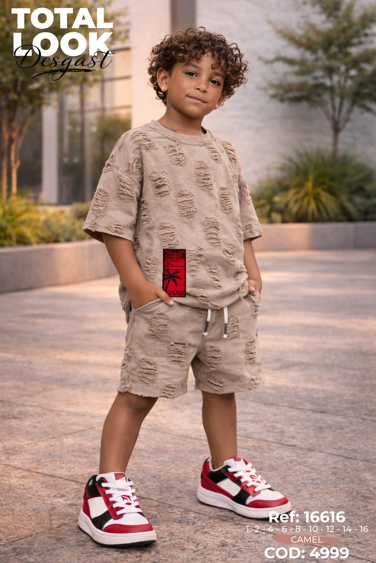 total look desgast camel niño
