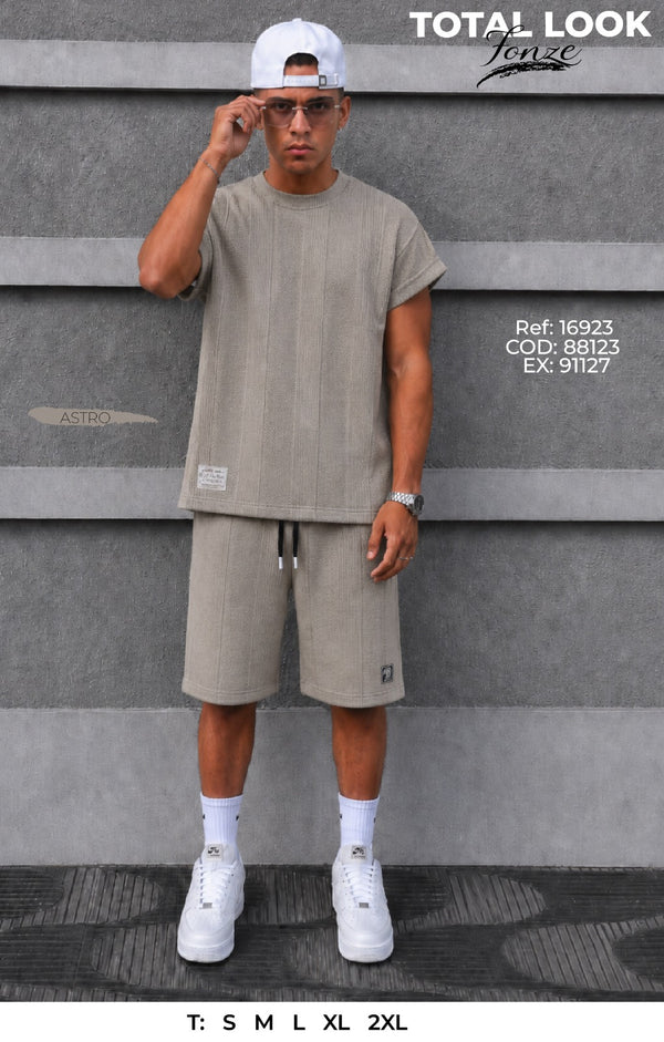 total look fonze astro hombre