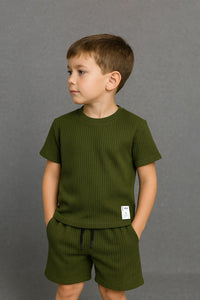 Total look giovanny niño