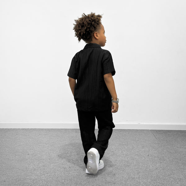 Conjunto trani (conjunto) niño