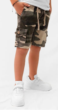 Bermuda cargo militar niño