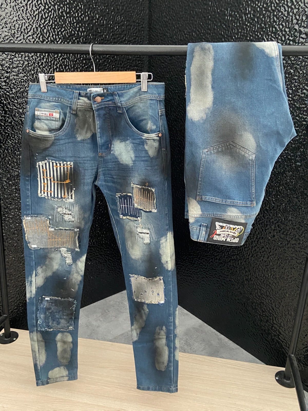 Jeans baggy dino hombre