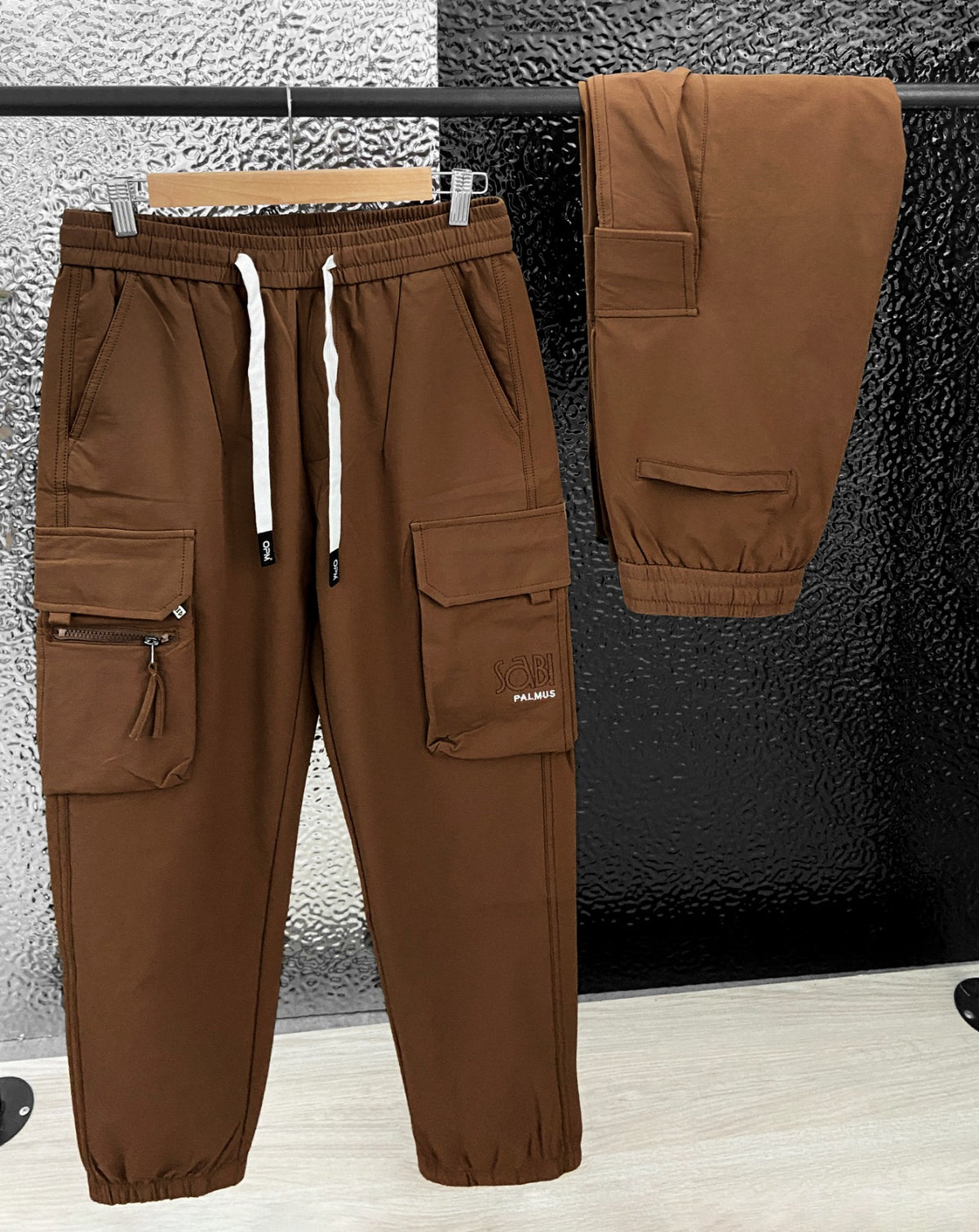 Jogger mirak hombre