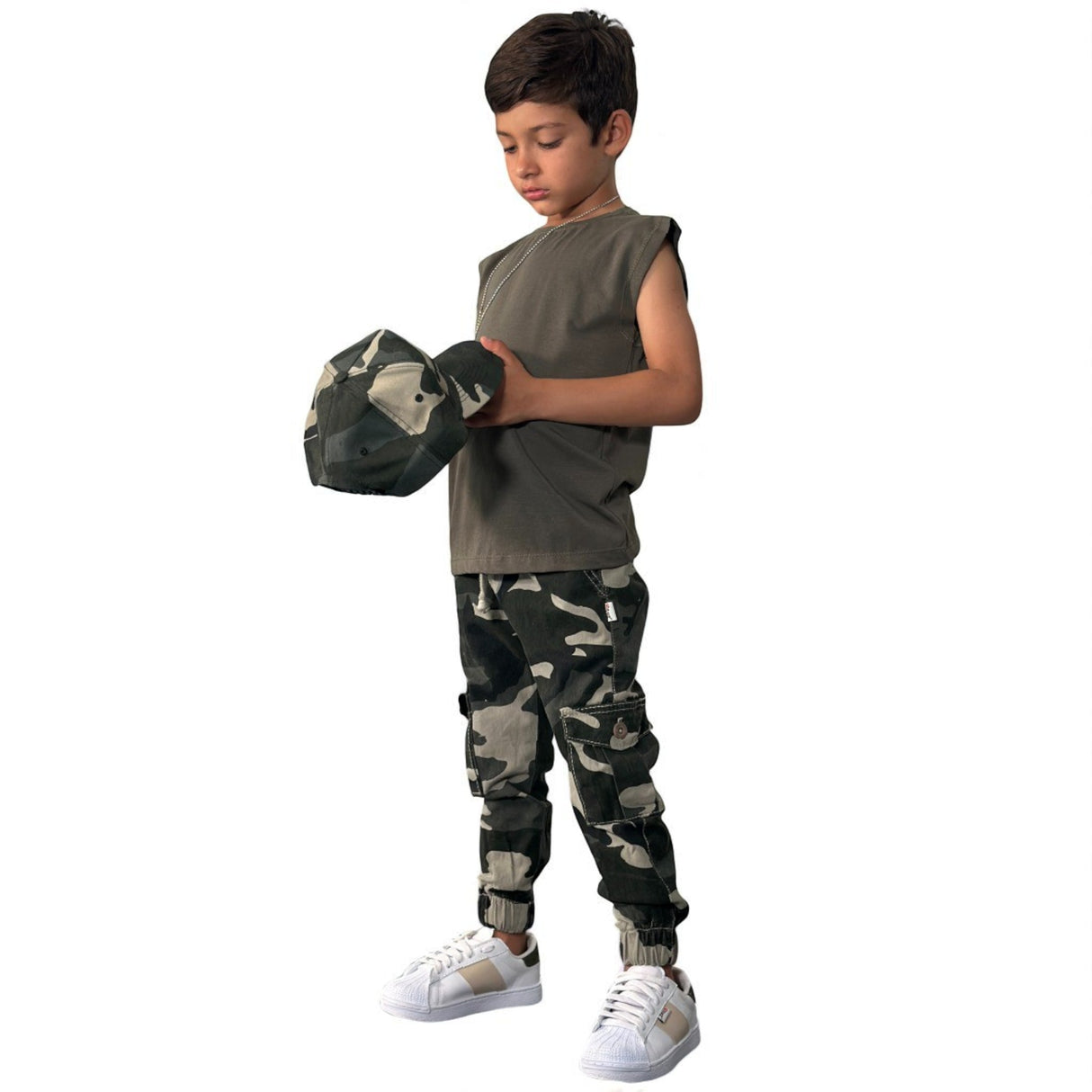 Jogger militar niño