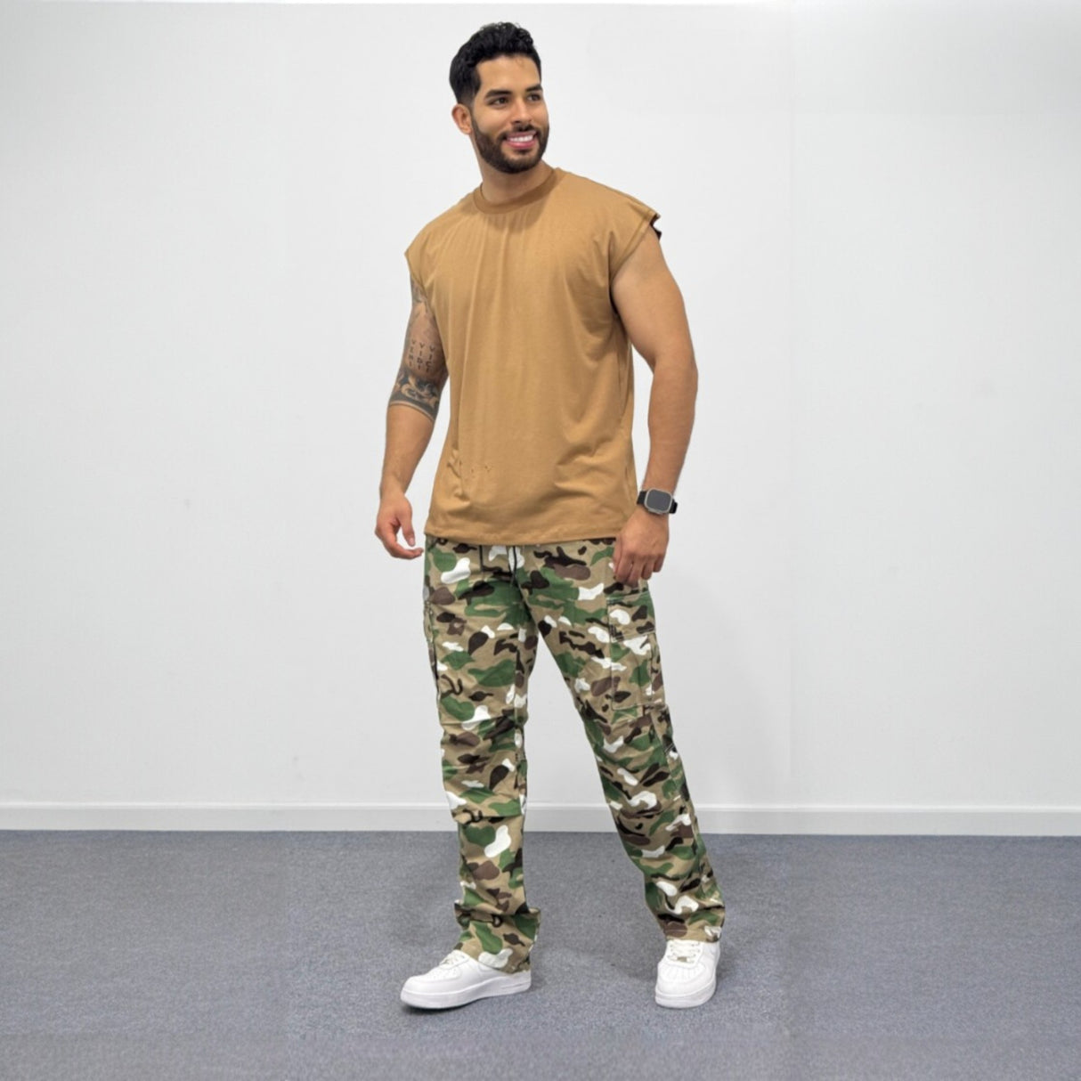 Jogger reykon hombre