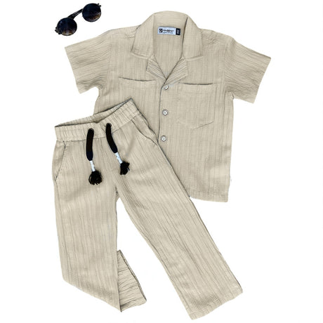 Conjunto trani (conjunto) niño