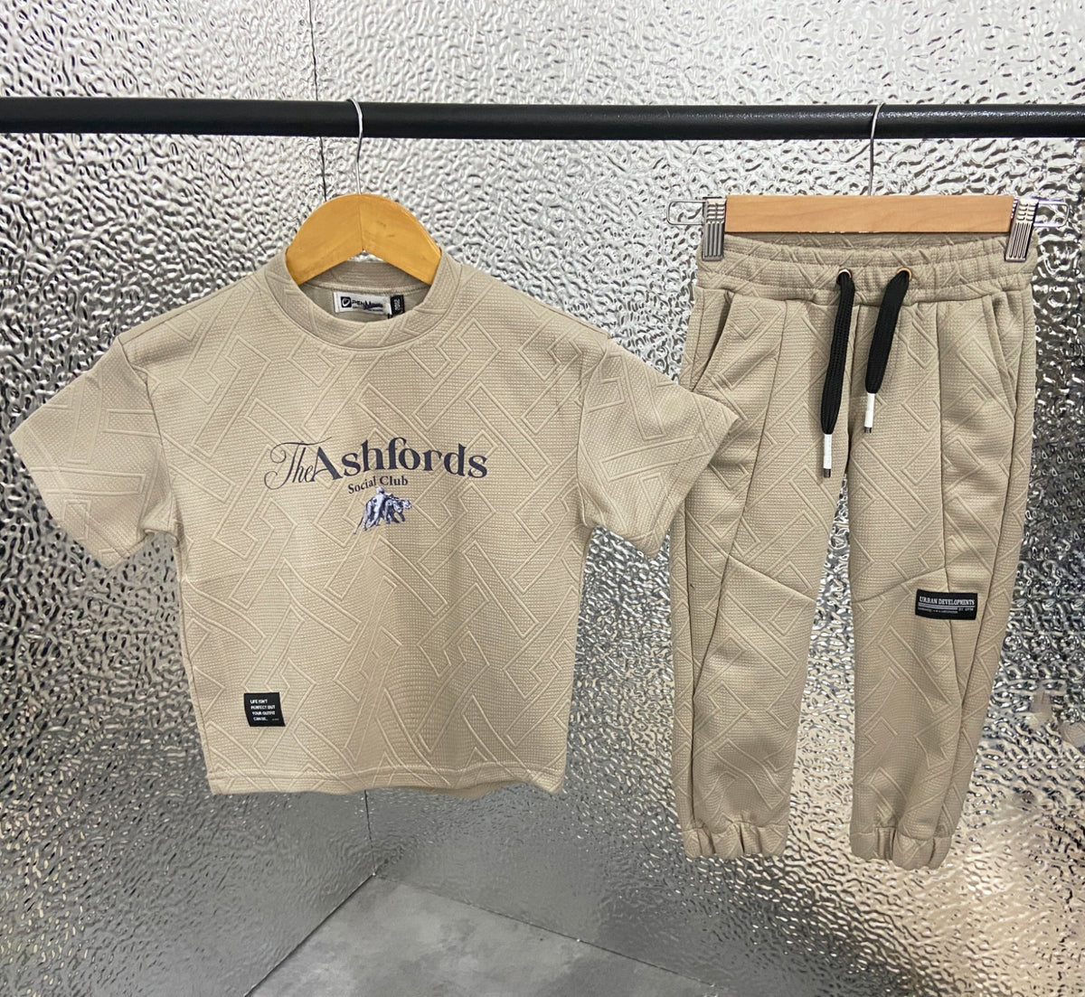 Total look twin niño